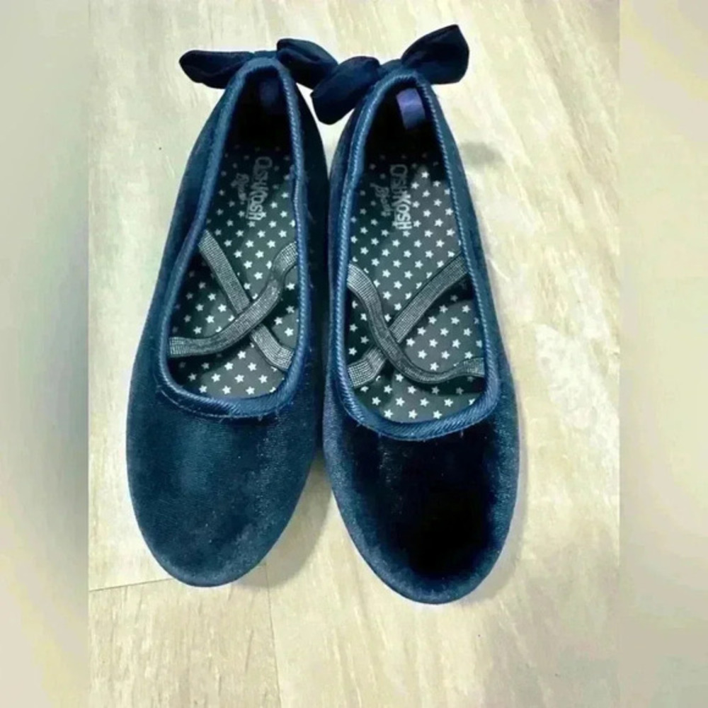 Oshkosh B’Gosh blue velvet ballet flats size 1